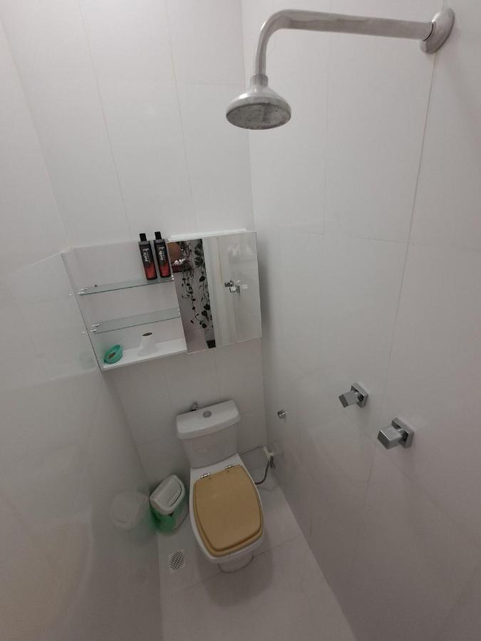 Quarto Privativo No Melhor De Botafogo Com Anfitria - With Host Appartement *